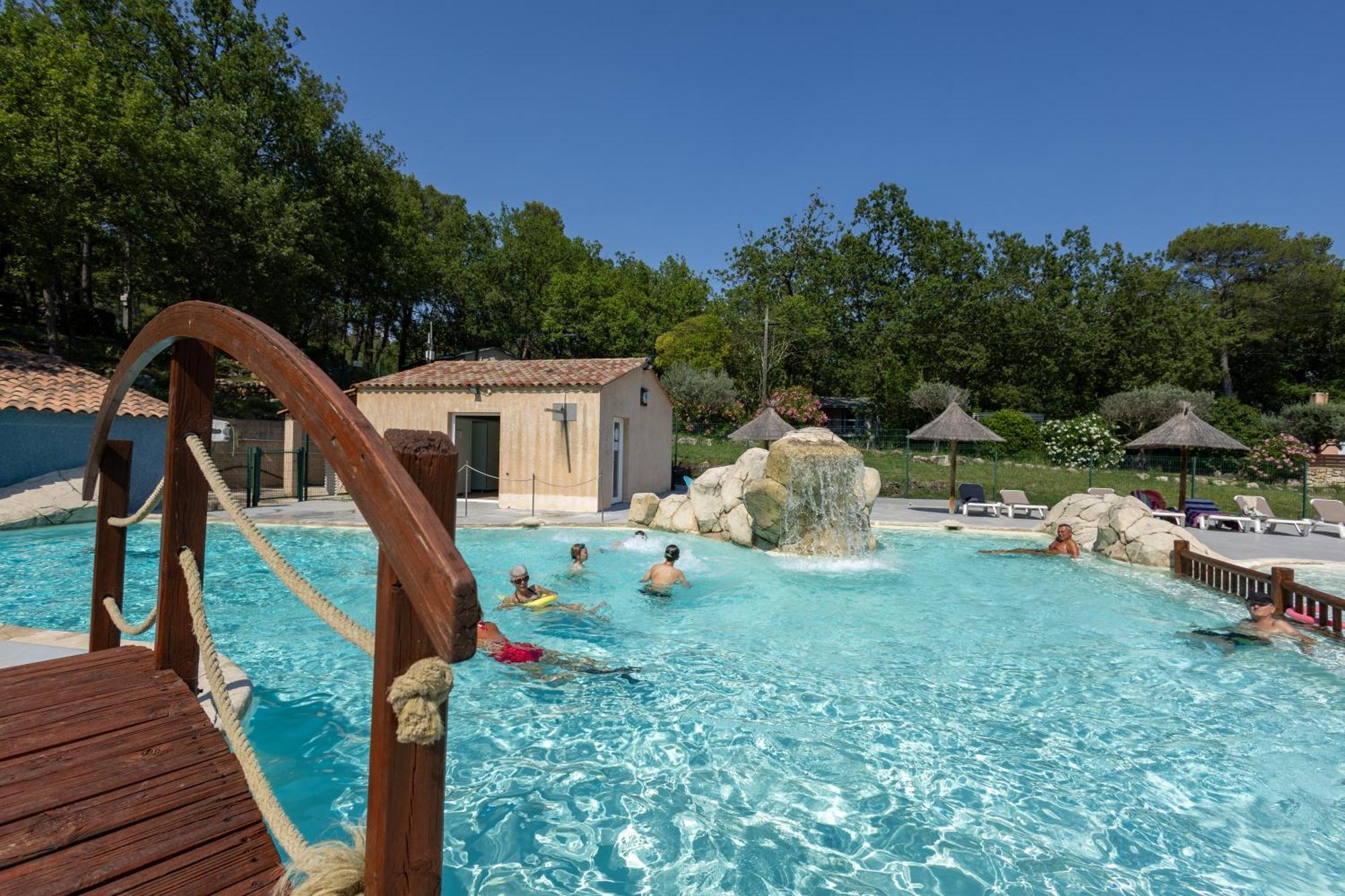 Camping Domaine Villa Verde Callas Exteriör bild